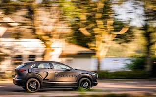 马自达首款纯电动量产车发布